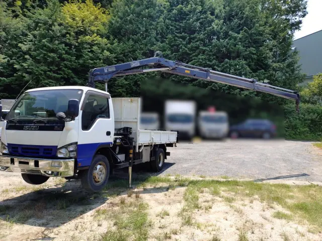 いすゞ エルフ PA-NPR81R(2WD)の写真18
