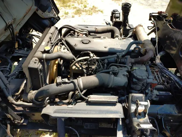 いすゞ エルフ PA-NPR81R(2WD)の写真26