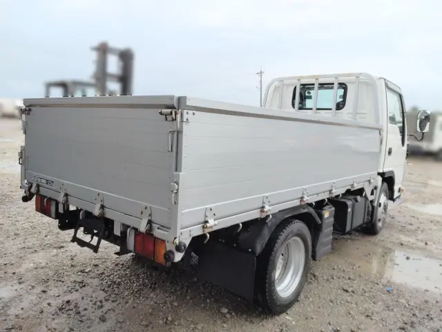 いすゞ エルフ TKG-NHS85AN(4WD)の写真4