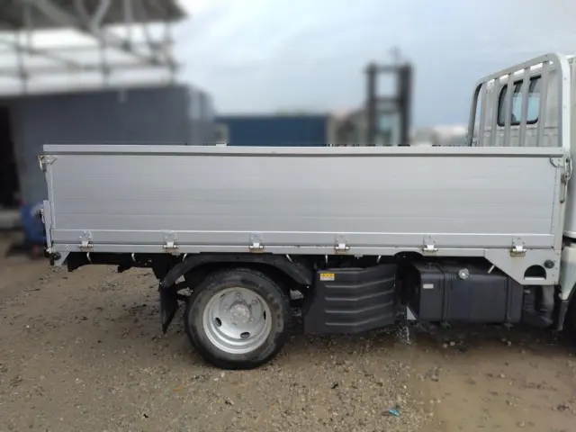 いすゞ エルフ TKG-NHS85AN(4WD)の写真25