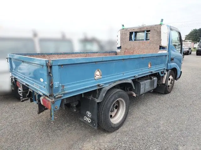 トヨタ ダイナ PB-XZU301(2WD)の写真4