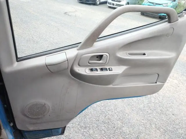 トヨタ ダイナ PB-XZU301(2WD)の写真17