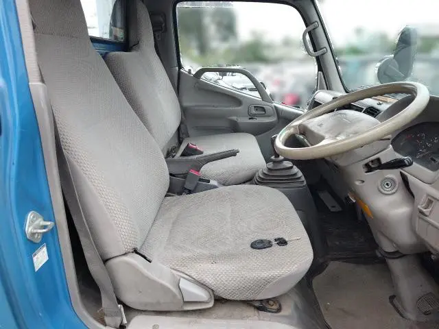 トヨタ ダイナ PB-XZU301(2WD)の写真23