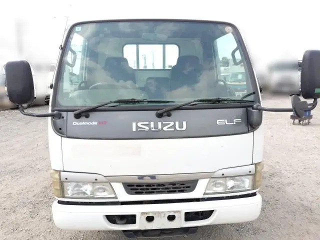 いすゞ エルフ KR-NKR81LAR(2WD)の写真16