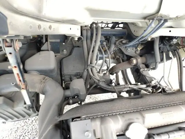いすゞ エルフ KR-NKR81LAR(2WD)の写真26