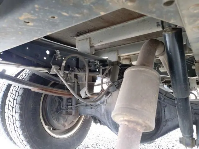 いすゞ エルフ KR-NKR81LAR(2WD)の写真31