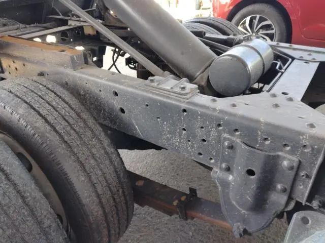 いすゞ エルフ KR-NKR81ED(2WD)の写真31
