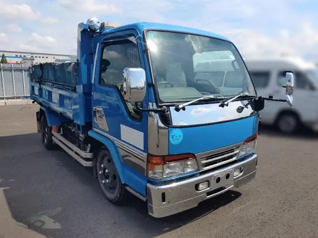いすゞ エルフ KC-NKR71GN(2WD)の写真3