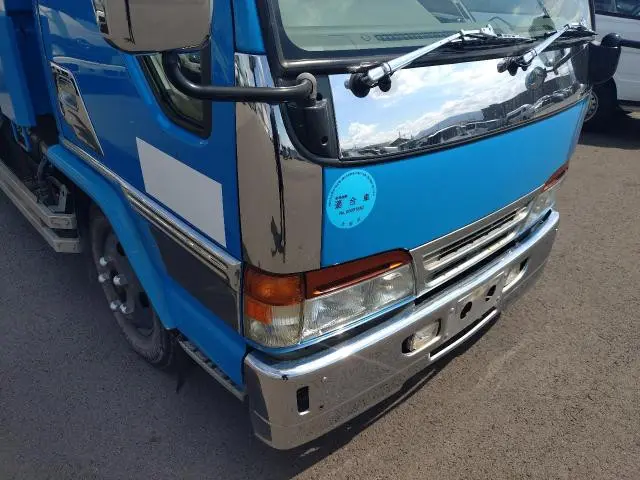 いすゞ エルフ KC-NKR71GN(2WD)の写真17