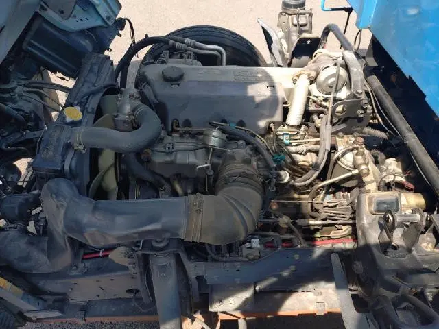 いすゞ エルフ KC-NKR71GN(2WD)の写真33