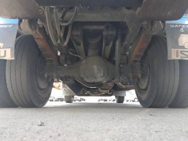いすゞ エルフ KC-NKR71GN(2WD)の写真36