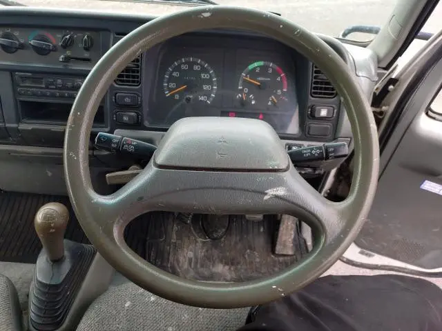 三菱 キャンター KC-FE528E(2WD)の写真11
