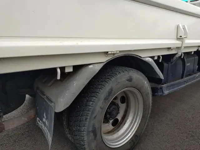 三菱 キャンター KC-FE528E(2WD)の写真25