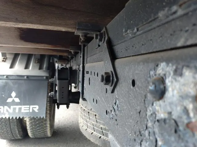 三菱 キャンター KC-FE528E(2WD)の写真40