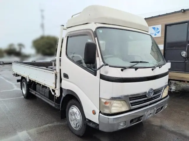 トヨタ ダイナ BDG-XZU414の写真3