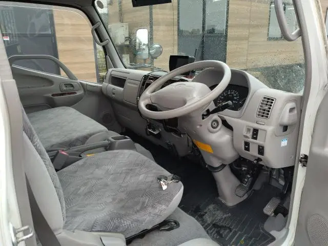 トヨタ ダイナ BDG-XZU414の写真10