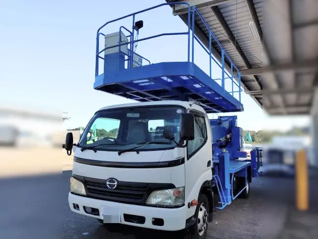 日野 デュトロ BDG-XZU424M(2WD)の写真1
