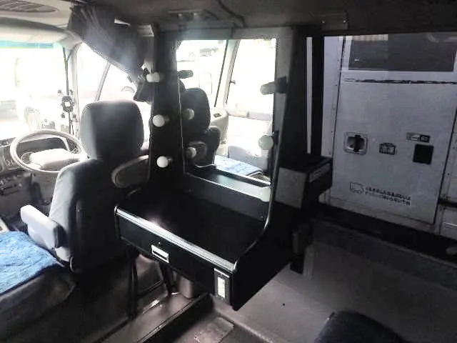トヨタ コースター SDG-XZB51(2WD)の写真17