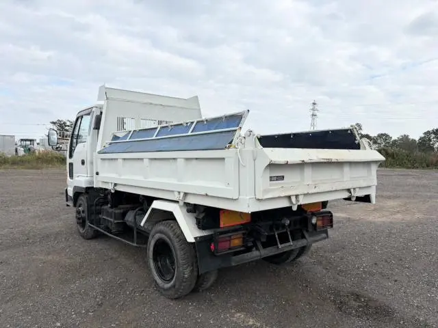 いすゞ フォワードジャストン KC-NRR33C2GD(2WD)の写真5