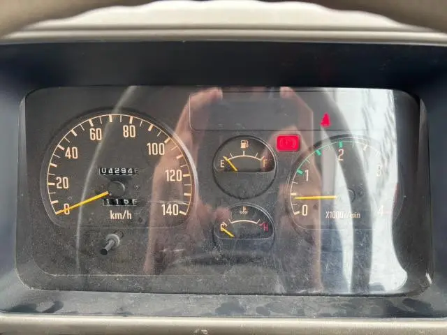 いすゞ フォワードジャストン KC-NRR33C2GD(2WD)の写真8