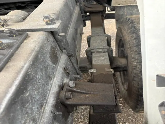 いすゞ フォワードジャストン KC-NRR33C2GD(2WD)の写真19