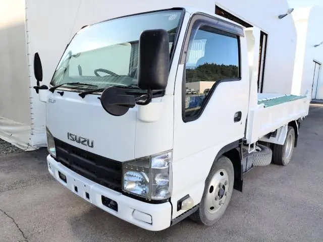 いすゞ エルフ TKG-NJR85AD(2WD)の写真1