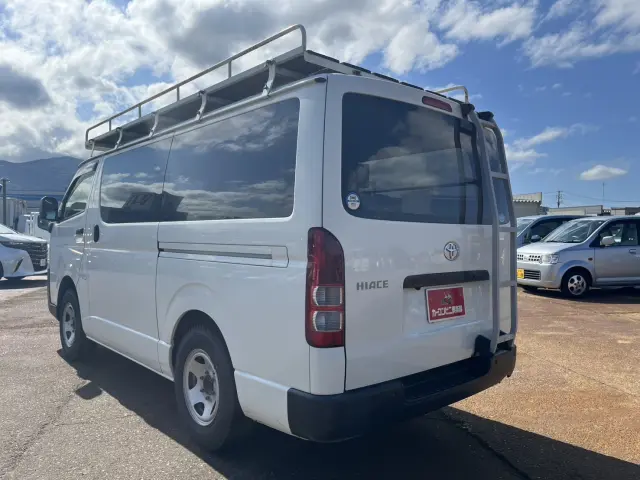 トヨタ ハイエースバン QDF-GDH206(4WD)の写真7
