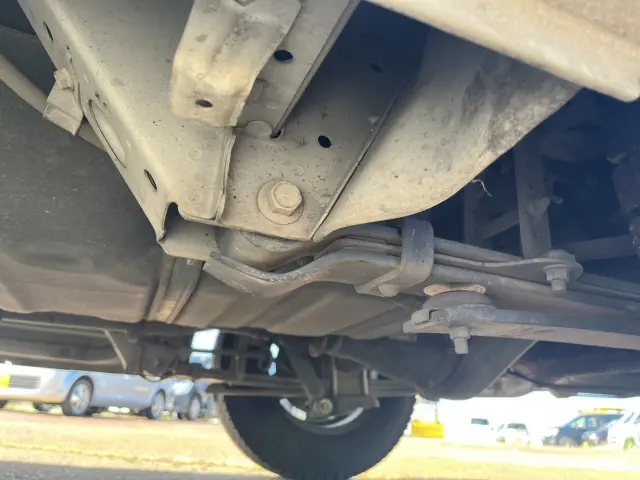 トヨタ ハイエースバン QDF-GDH206(4WD)の写真13