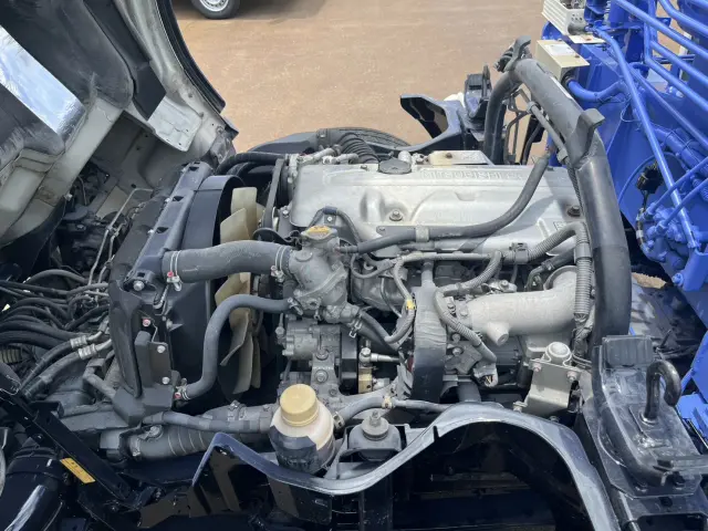 三菱 キャンター PDG-FE73BN(2WD)の写真30