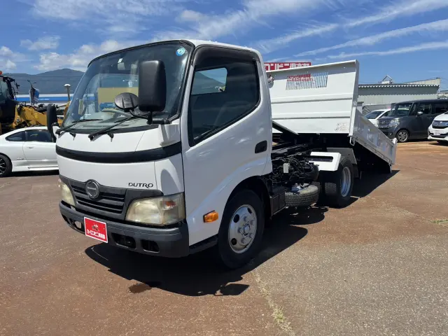 日野 デュトロ BDG-XZU314(2WD)の写真1