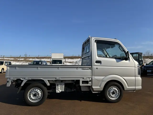 日産 クリッパートラック 3BD-DR16T(4WD)の写真4