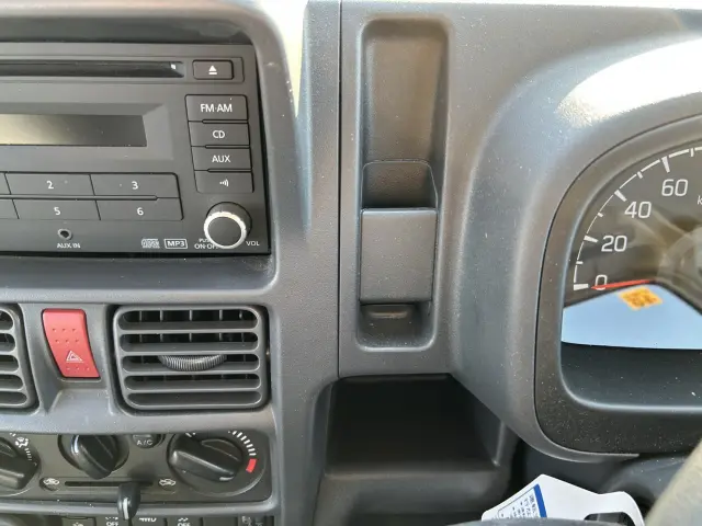 日産 クリッパートラック 3BD-DR16T(4WD)の写真23