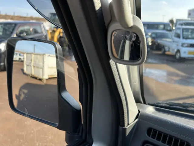 日産 クリッパートラック 3BD-DR16T(4WD)の写真26