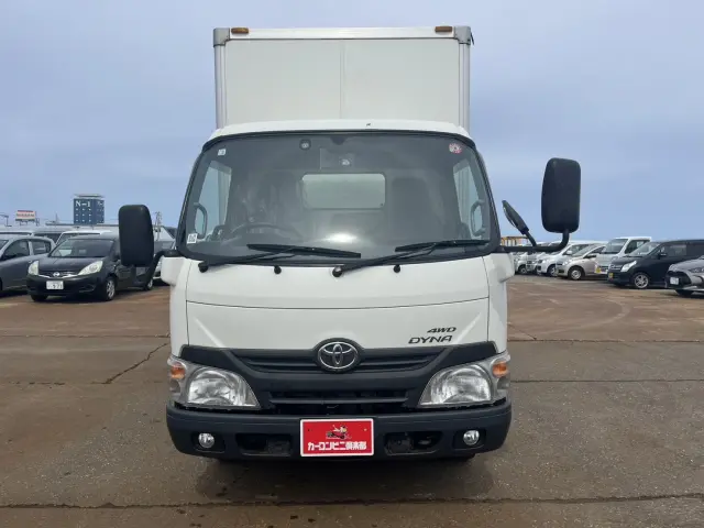 トヨタ ダイナ TKG-XZC675の写真2