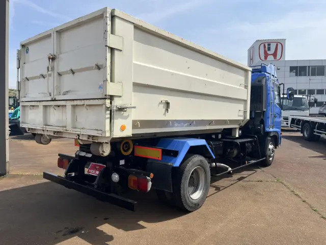 日野 レンジャー BDG-FD7JGWA(2WD)の写真4