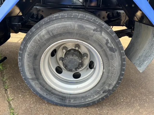 日野 レンジャー BDG-FD7JGWA(2WD)の写真13