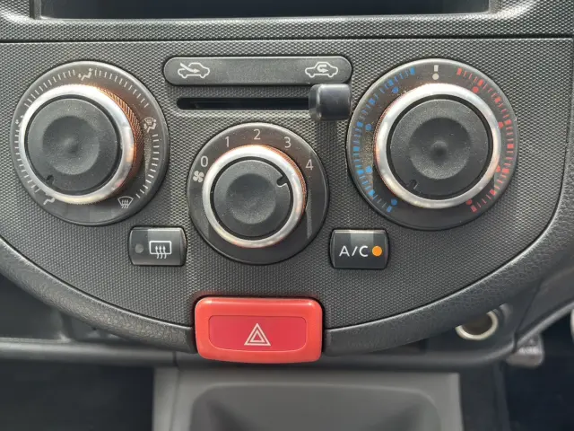 日産 AD DBF-VZNY12(4WD)の写真15