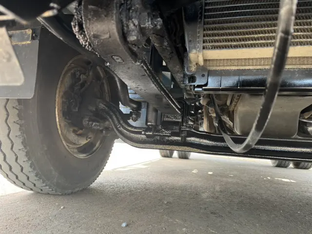 いすゞ フォワード TKG-FRR90S1(2WD)の写真12