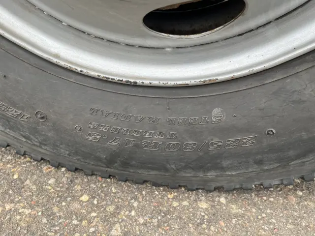 いすゞ フォワード TKG-FRR90S1(2WD)の写真15