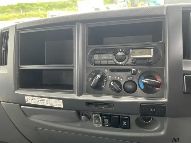 いすゞ フォワード TKG-FRR90S1(2WD)の写真24