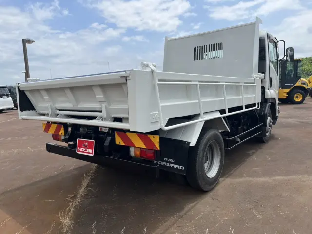 いすゞ フォワード TKG-FRR90S1(2WD)の写真40