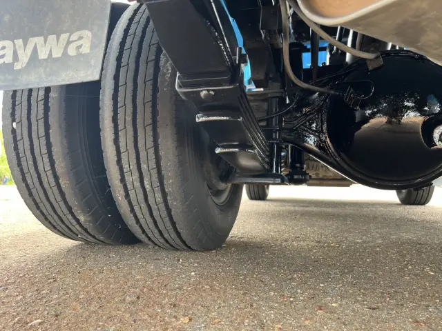 いすゞ エルフ TDG-NKS85(4WD)の写真11