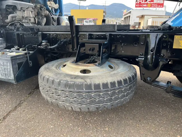 いすゞ エルフ TDG-NKS85(4WD)の写真17