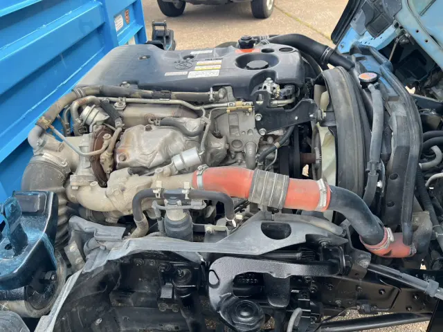 いすゞ エルフ TDG-NKS85(4WD)の写真30