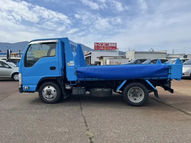 いすゞ エルフ TDG-NKS85(4WD)の写真38