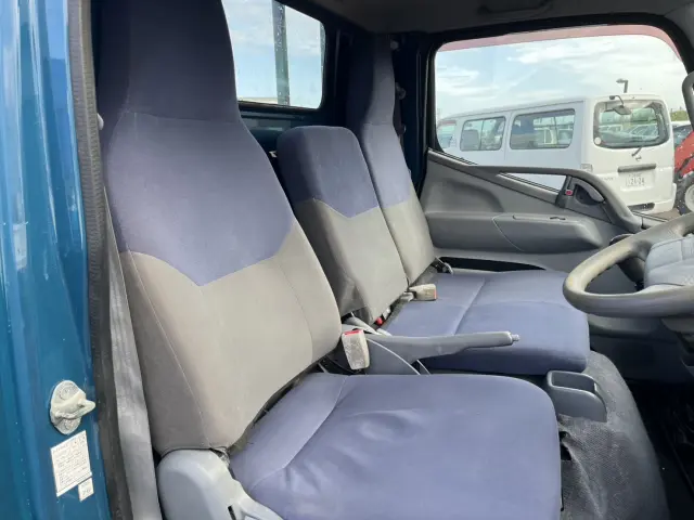 三菱 キャンターガッツ PDG-FD70B(4WD)の写真26