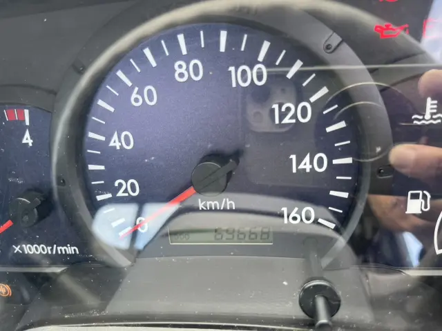 三菱 キャンターガッツ PDG-FD70B(4WD)の写真28