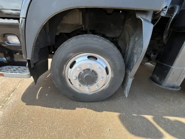 UD クオン ADG-CG4ZA(8x4)の写真19