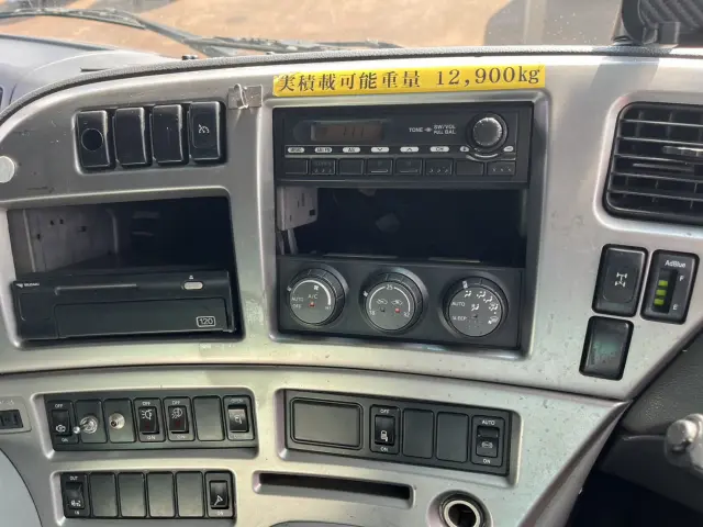 UD クオン ADG-CG4ZA(8x4)の写真34