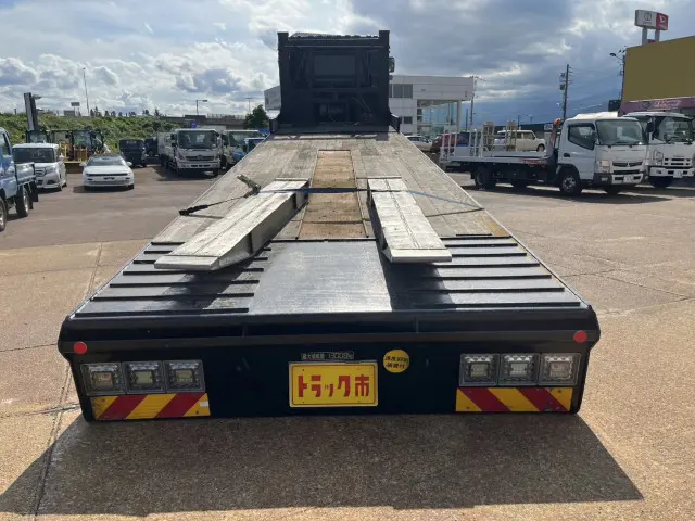 UD クオン ADG-CG4ZA(8x4)の写真47